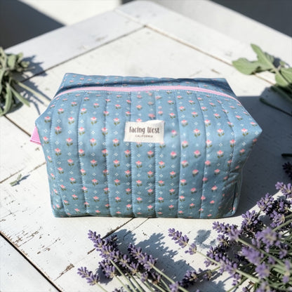 Dusty Blue Daisy Quilted Pouch