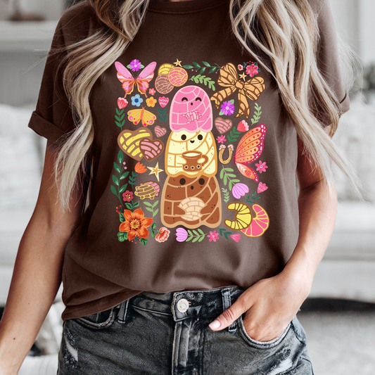 Cute Concha & Butterfly Graphic T-Shirt